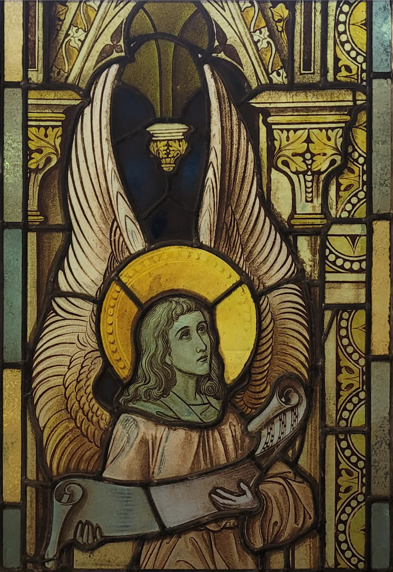 Kerkraam engel met aureool